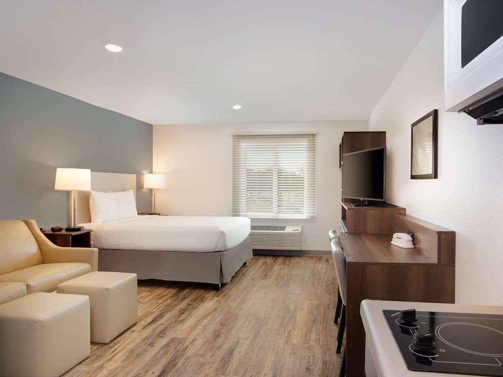 Extended Stay America Select Suites - Charlotte - Northlake Ruang foto
