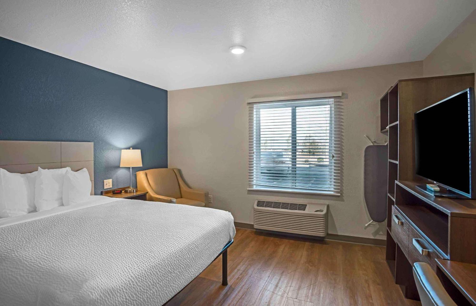Extended Stay America Select Suites - Charlotte - Northlake Bagian luar foto