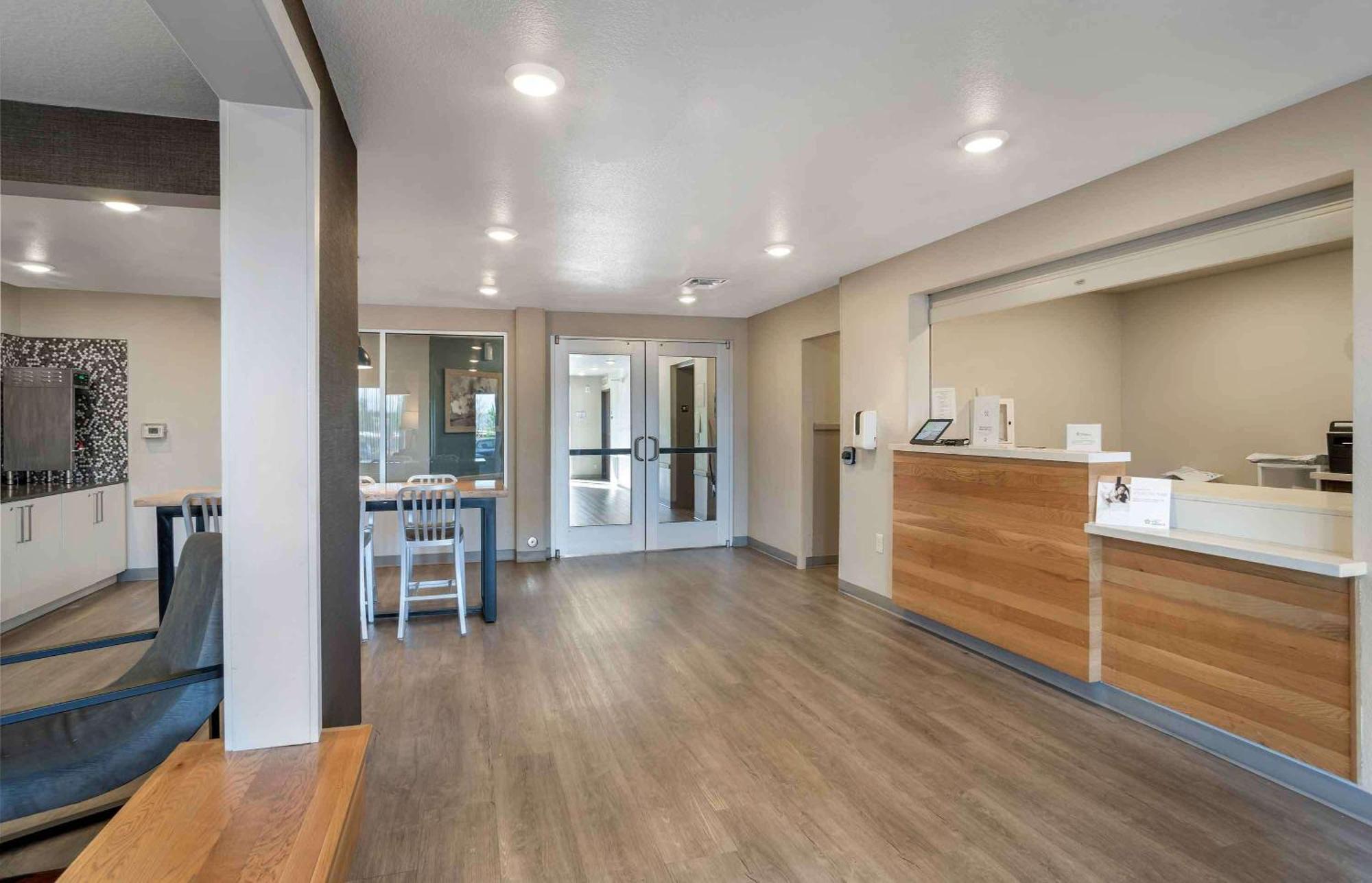 Extended Stay America Select Suites - Charlotte - Northlake Bagian luar foto